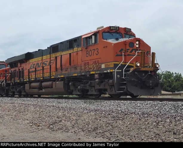 BNSF 8073